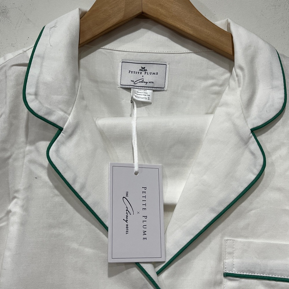 Petite Plume x The Colony Hotel 2 pcs White Cotton Green Piping PJ size S - Picture 6 of 16